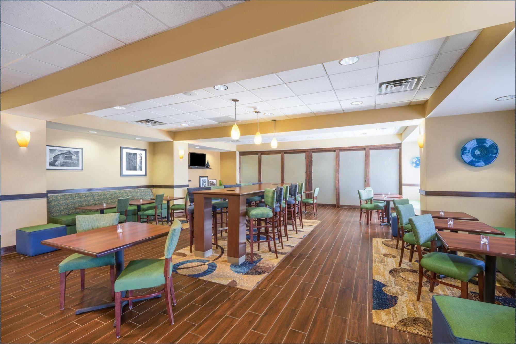 Hampton Inn Maysville Экстерьер фото