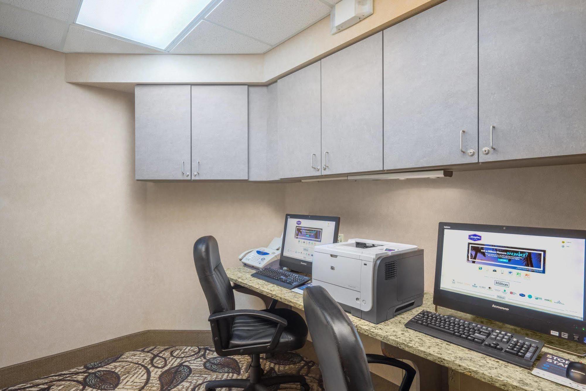 Hampton Inn Maysville Экстерьер фото